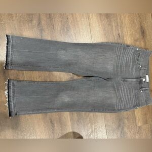 Loft Jeans- the kick crop, size 29/8. Grey, never worn, stretchy.